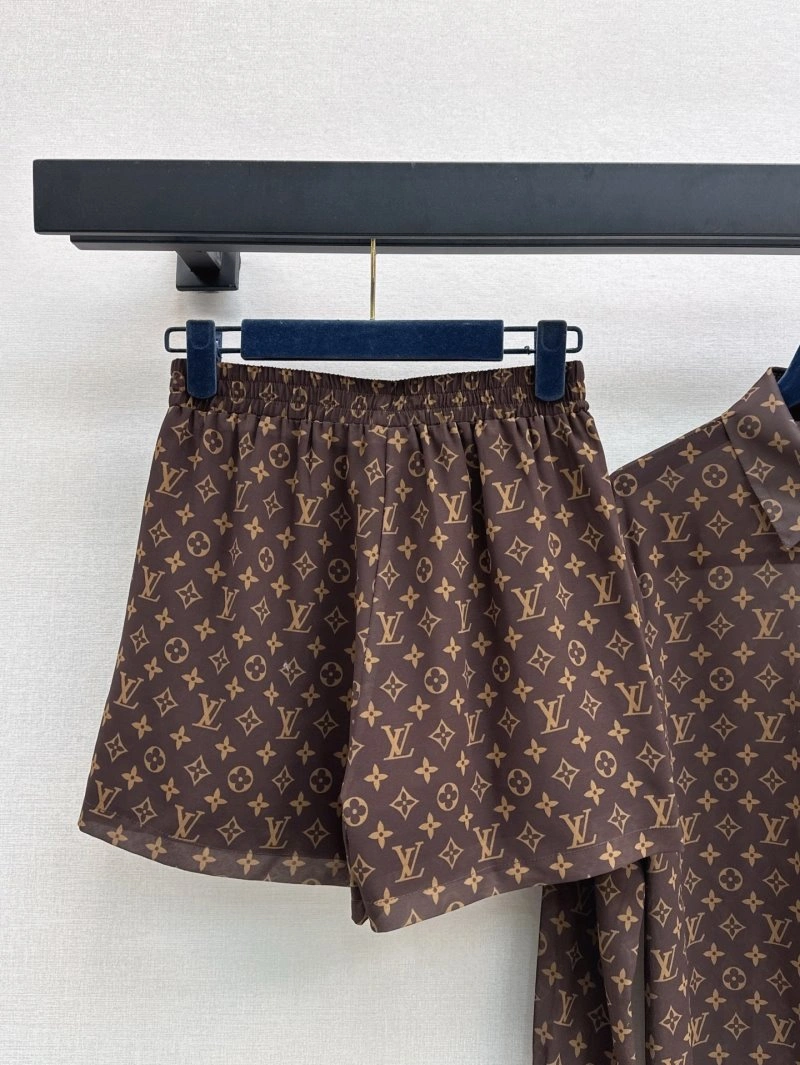 Louis Vuitton Long Suits GoAnywhere 130752
