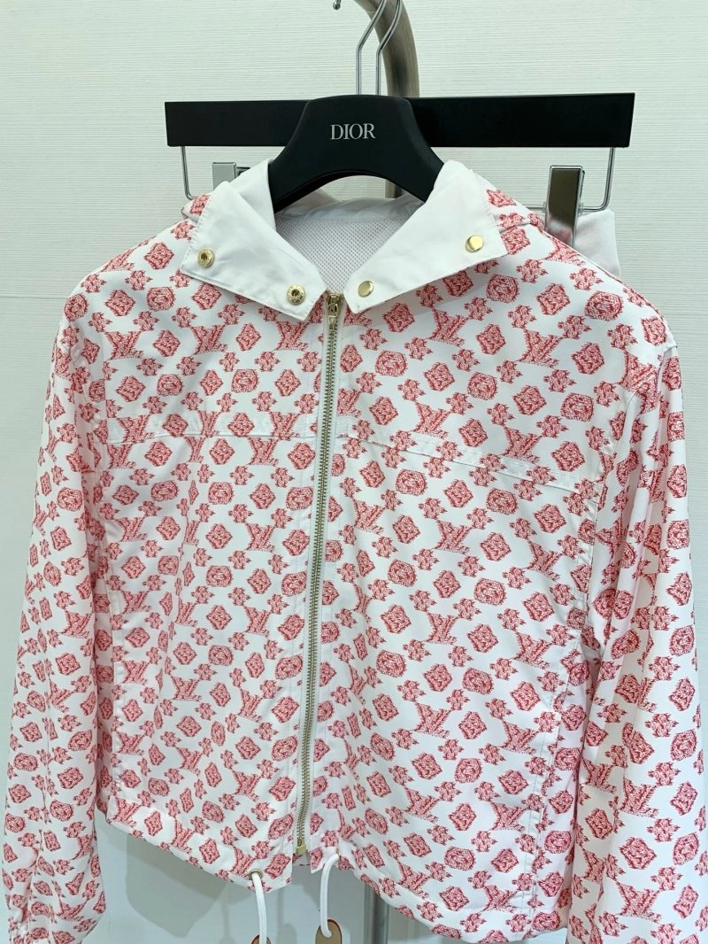 Louis Vuitton Long Suits SportInspired 130747
