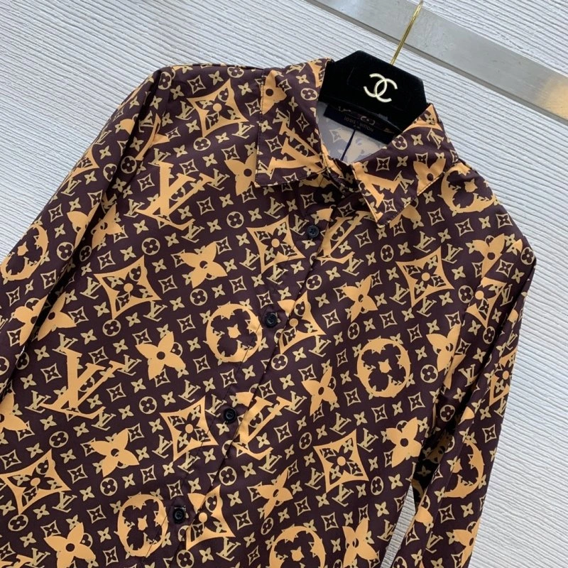 HighPerformance Louis Vuitton Long Suits 130748