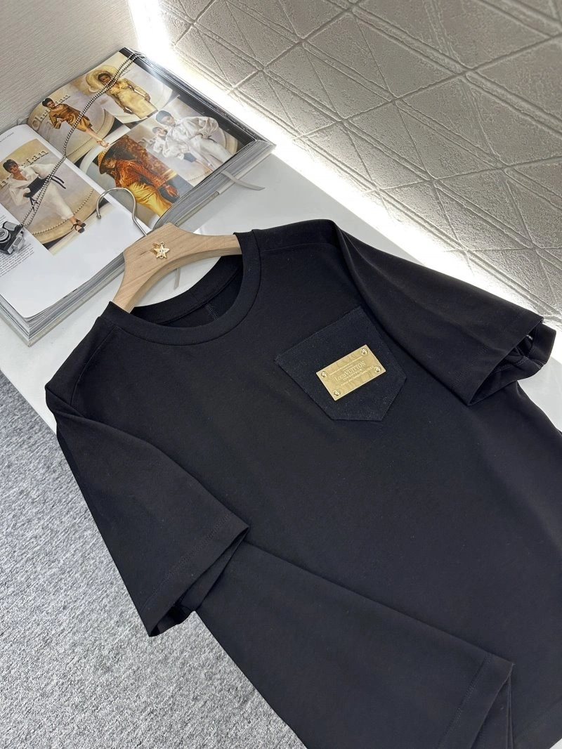 Louis Vuitton Long Suits Sleek 131399