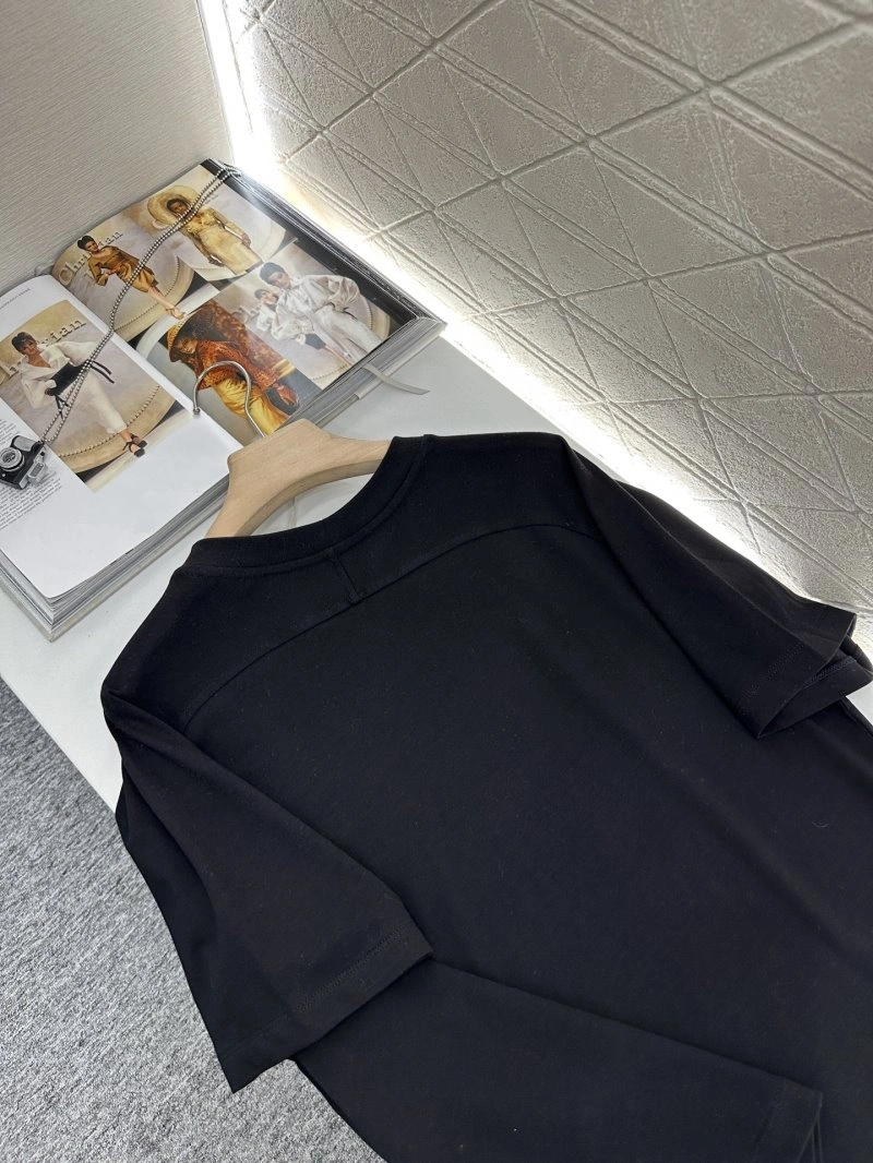 Louis Vuitton Long Suits Sleek 131399