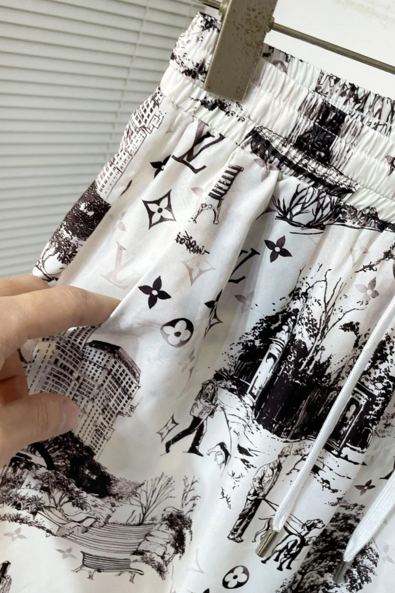 Louis Vuitton Long Suits WaterResistant 133958