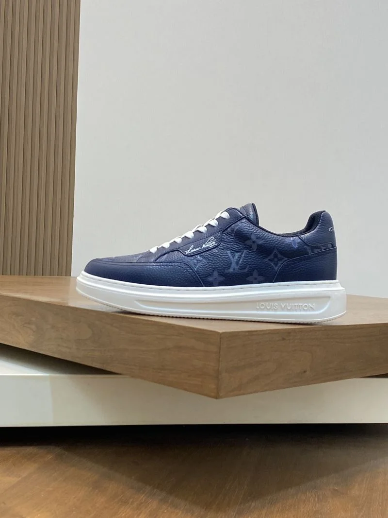 Effortless Louis Vuitton Low Shoes 30799