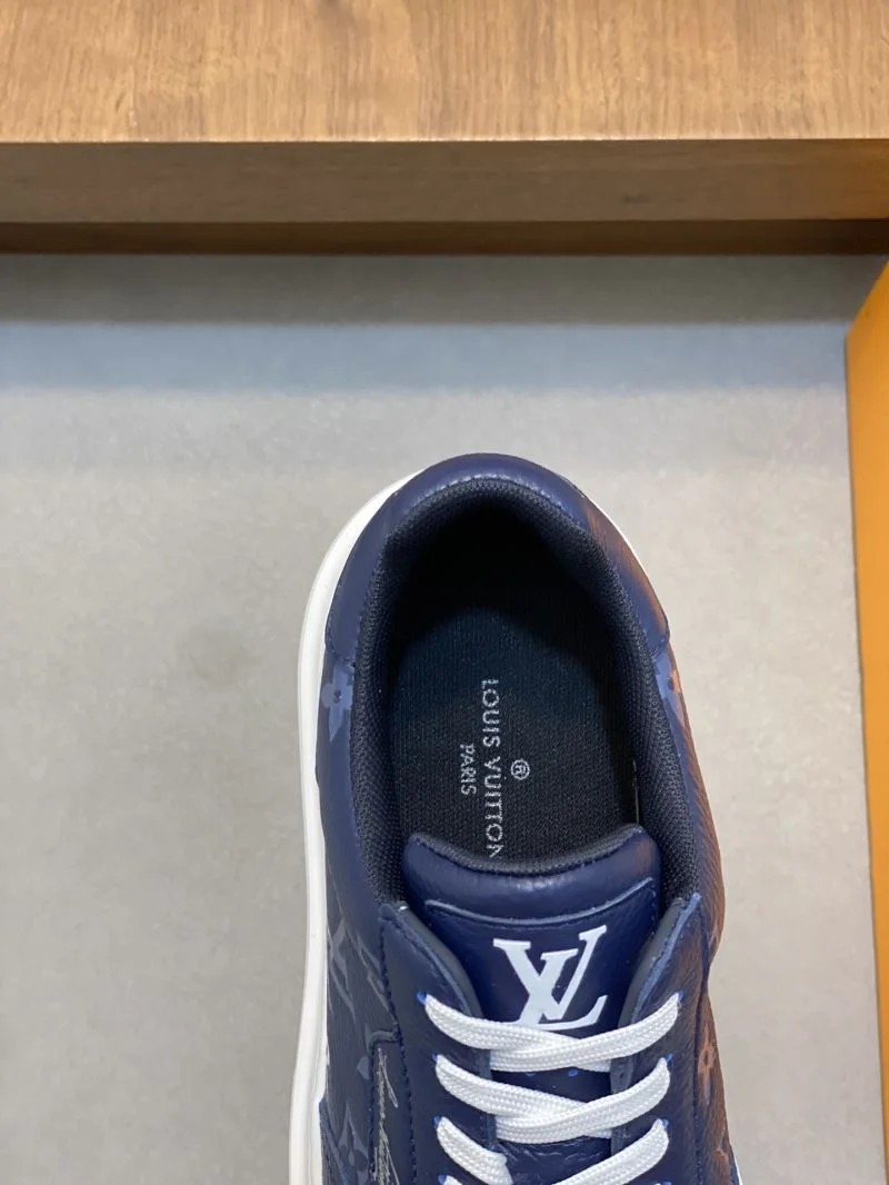 Effortless Louis Vuitton Low Shoes 30799