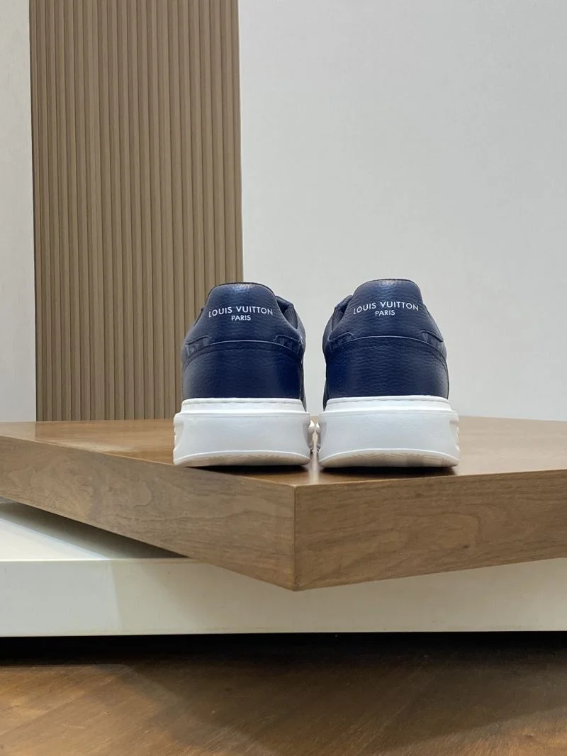 Effortless Louis Vuitton Low Shoes 30799