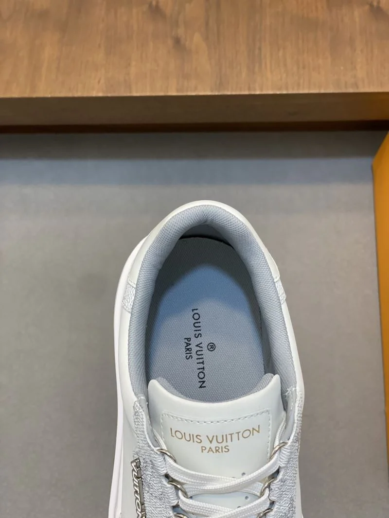 Louis Vuitton Low Shoes Durable 30787