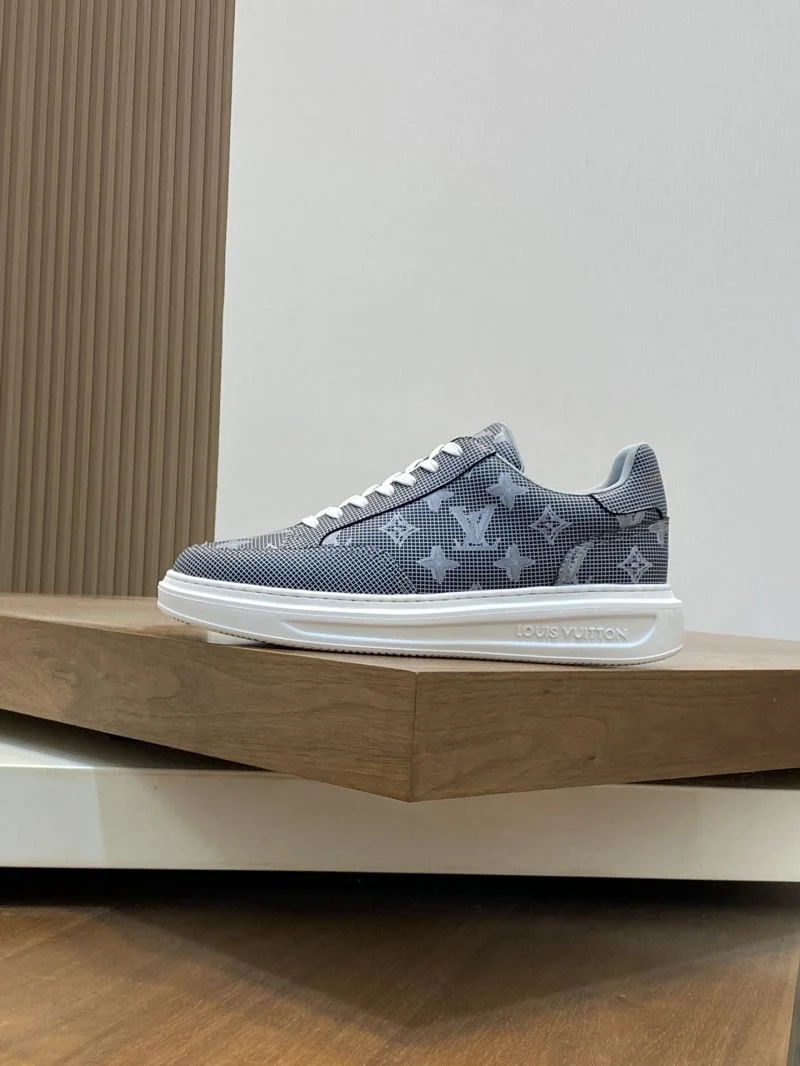 Louis Vuitton Low Shoes Flexible 30797