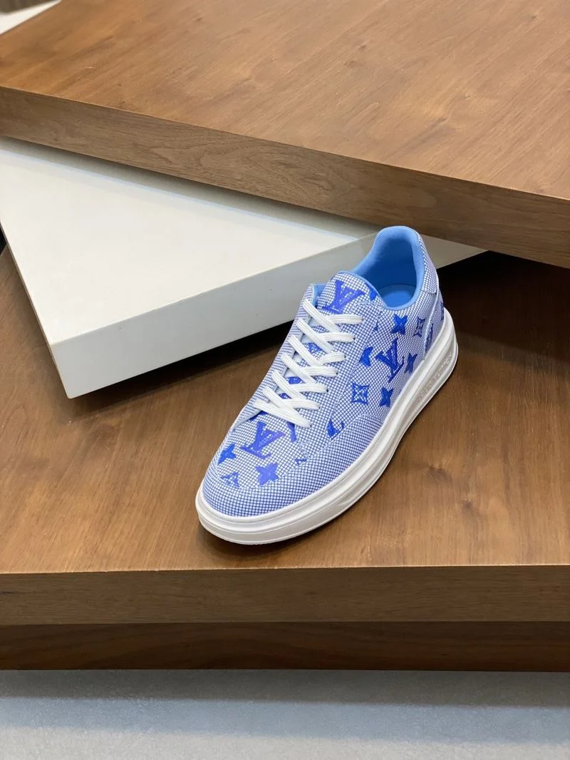 Sleek Louis Vuitton Low Shoes 30798