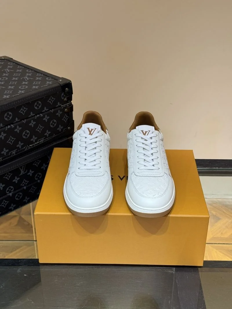 Louis Vuitton Low Shoes Bold 30816