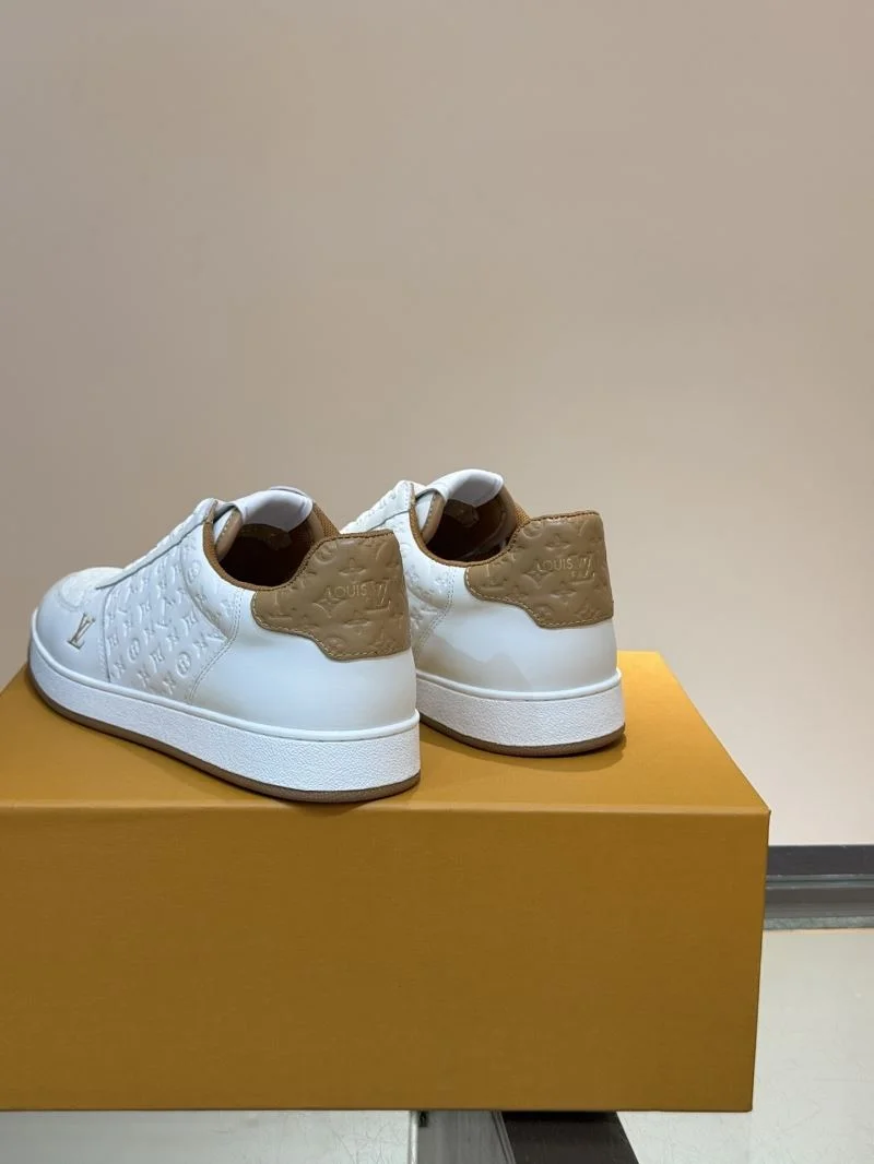 Louis Vuitton Low Shoes Bold 30816