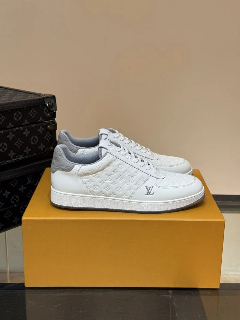 Louis Vuitton Low Shoes TimelessDesign 30324