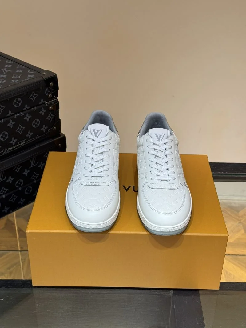 Louis Vuitton Low Shoes TimelessDesign 30324