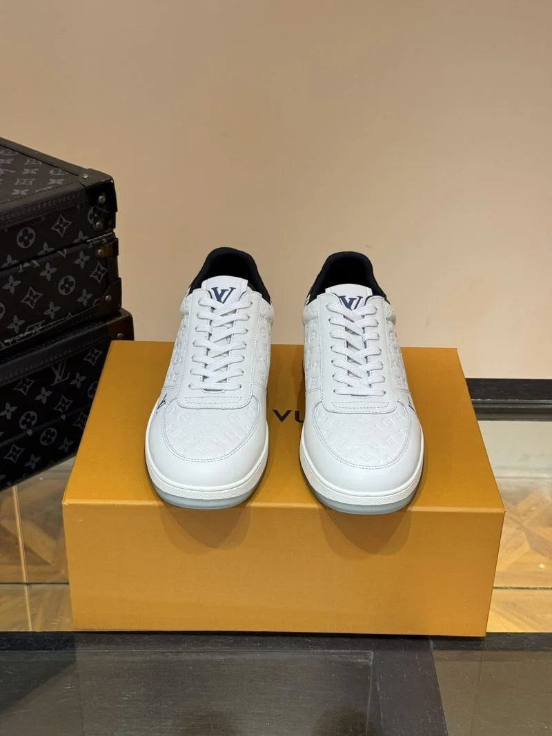 Louis Vuitton Low Shoes Original 30789