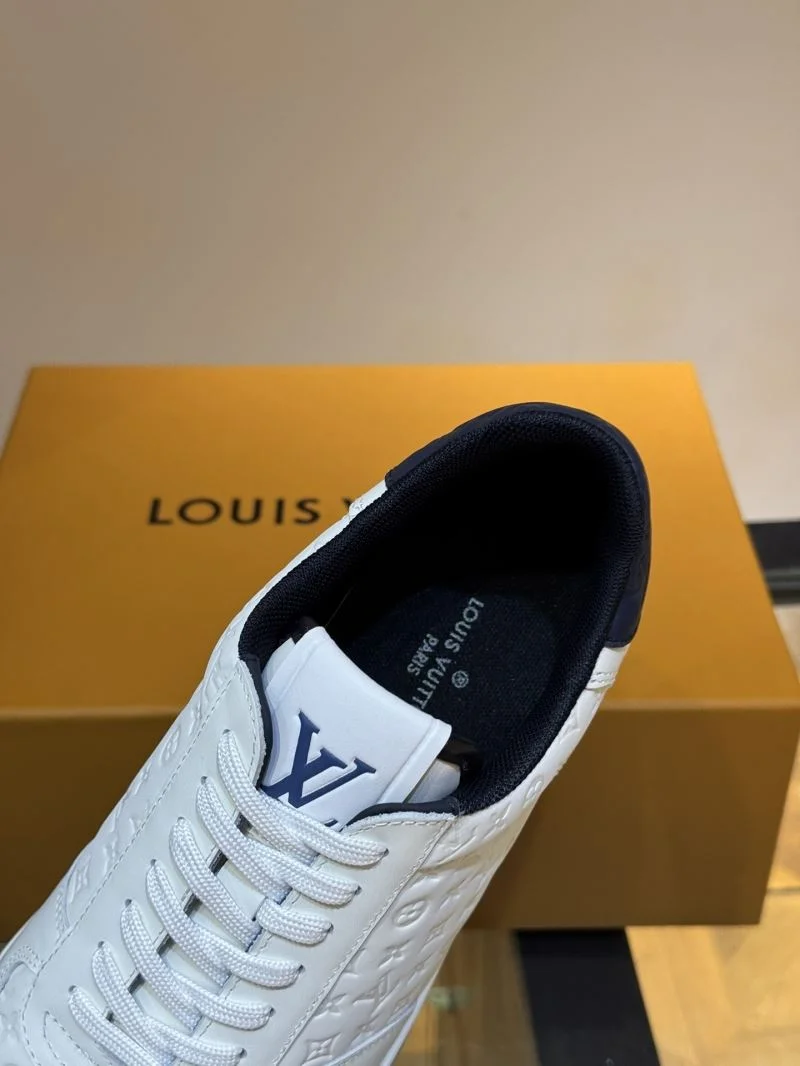 Louis Vuitton Low Shoes Original 30789