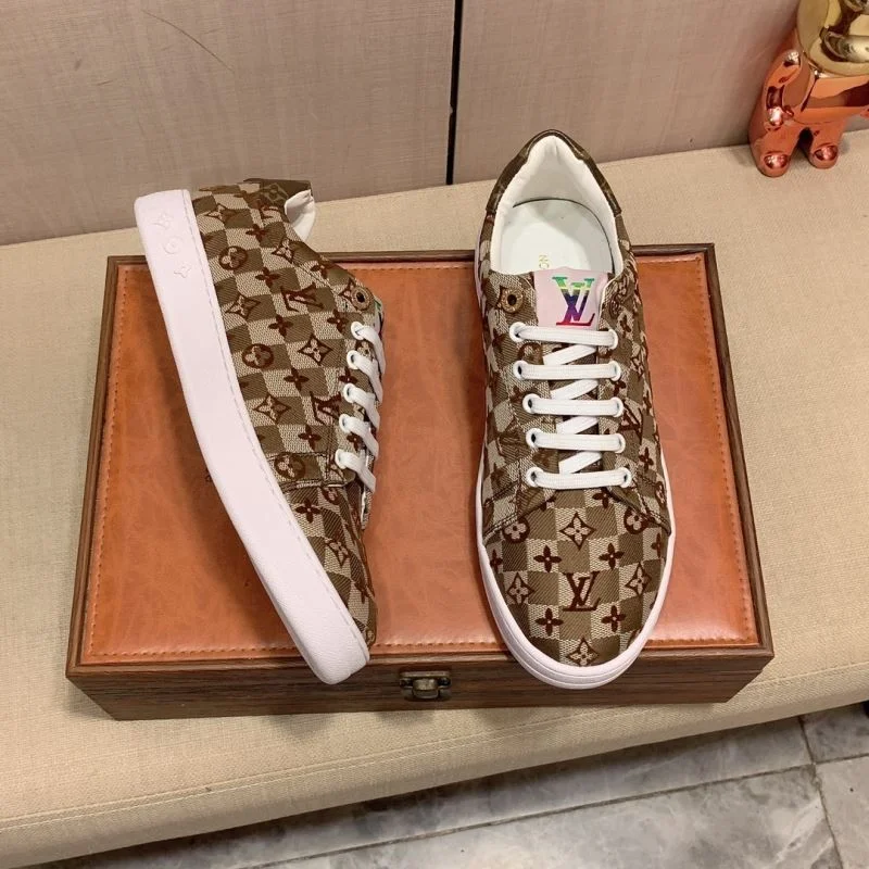 Louis Vuitton Low Shoes UrbanChic 30793