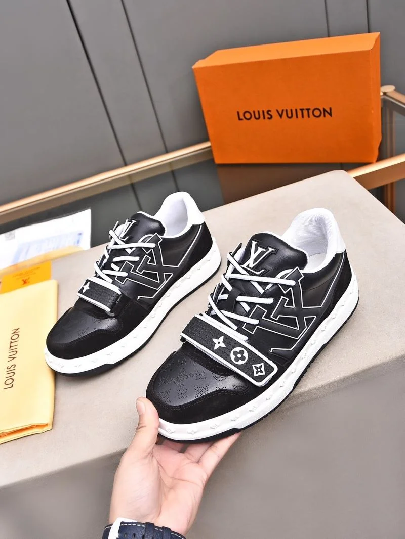 Louis Vuitton Low Shoes ModernLook 30804