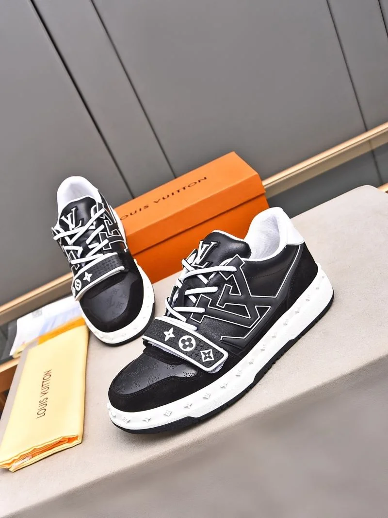 Louis Vuitton Low Shoes ModernLook 30804