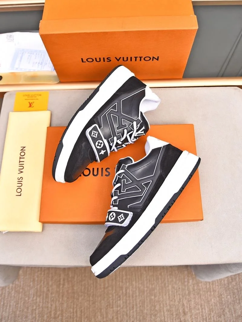 Louis Vuitton Low Shoes ModernLook 30804