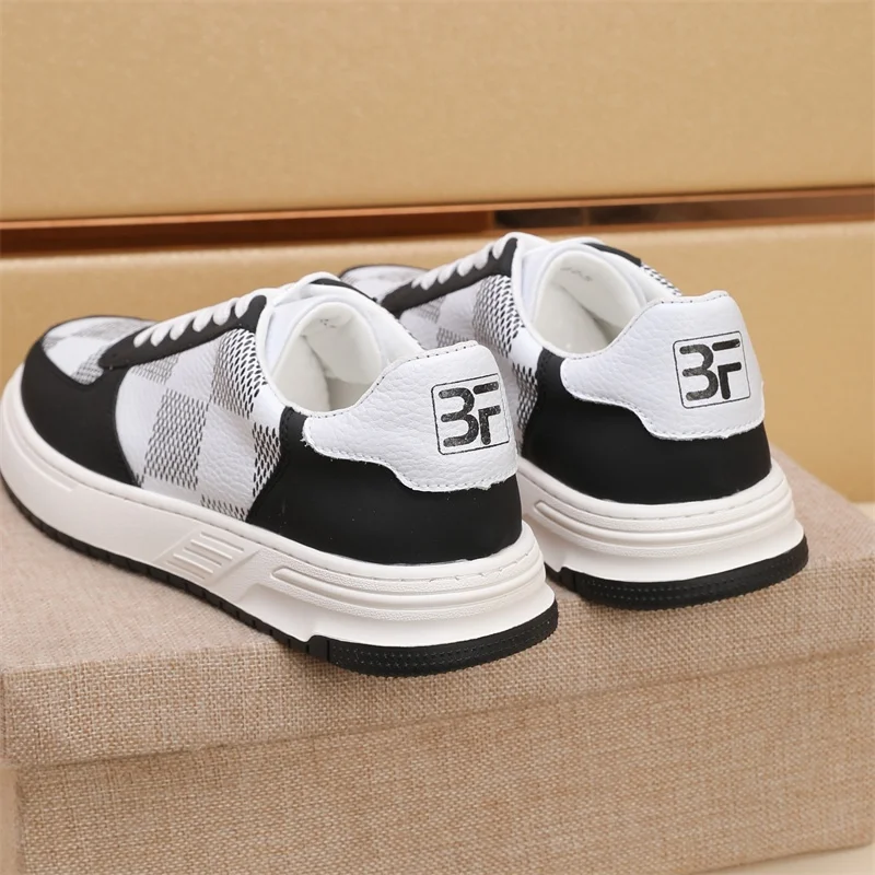 Soft Louis Vuitton Low Shoes 30786