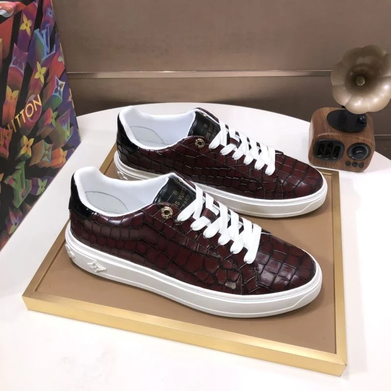 Louis Vuitton Low Shoes Sophisticated 30812