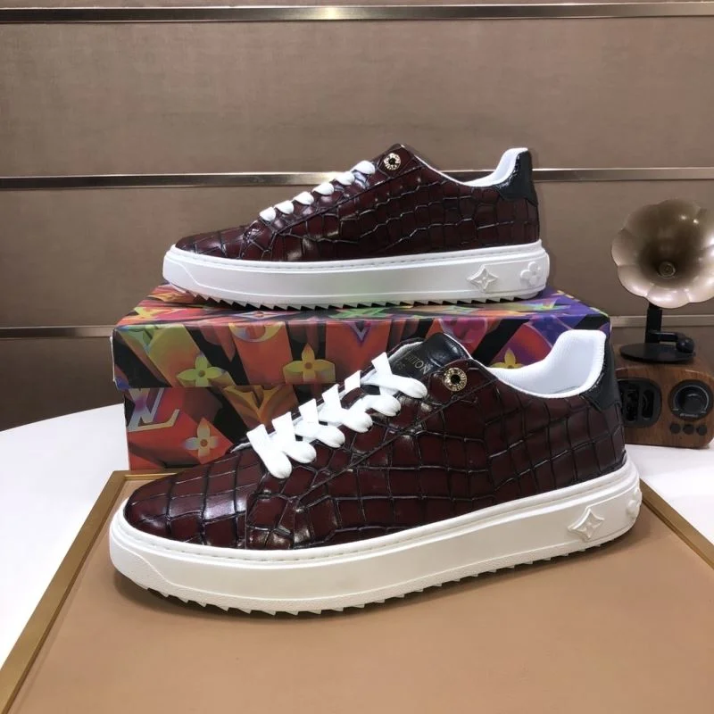 Louis Vuitton Low Shoes Sophisticated 30812