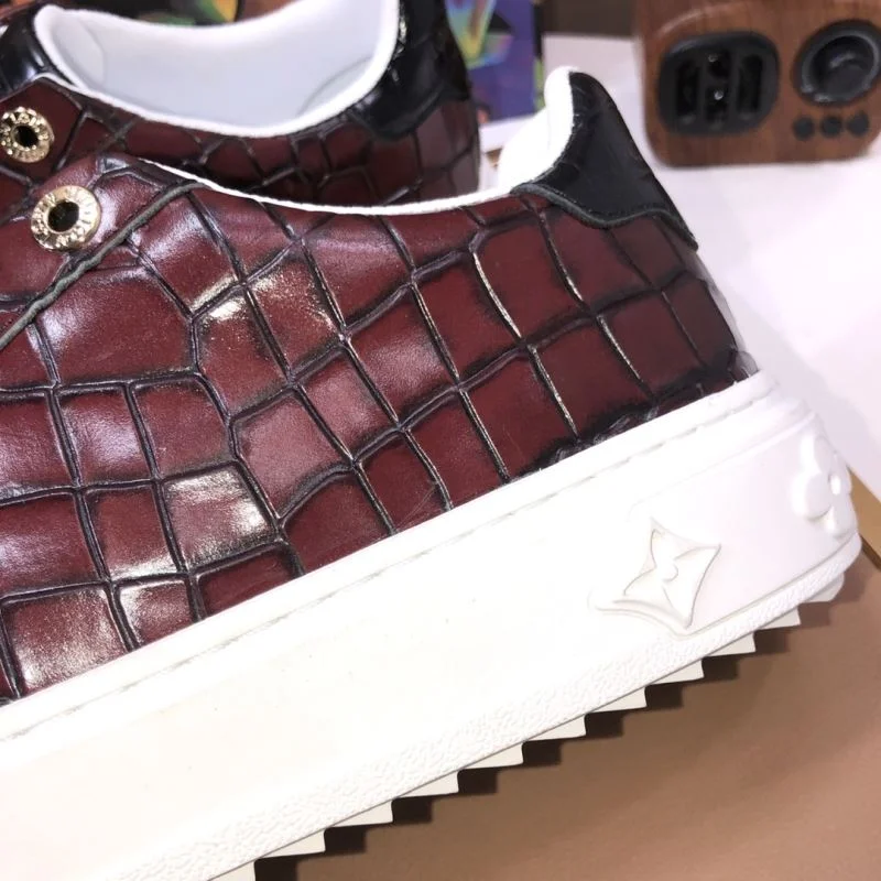 Louis Vuitton Low Shoes Sophisticated 30812