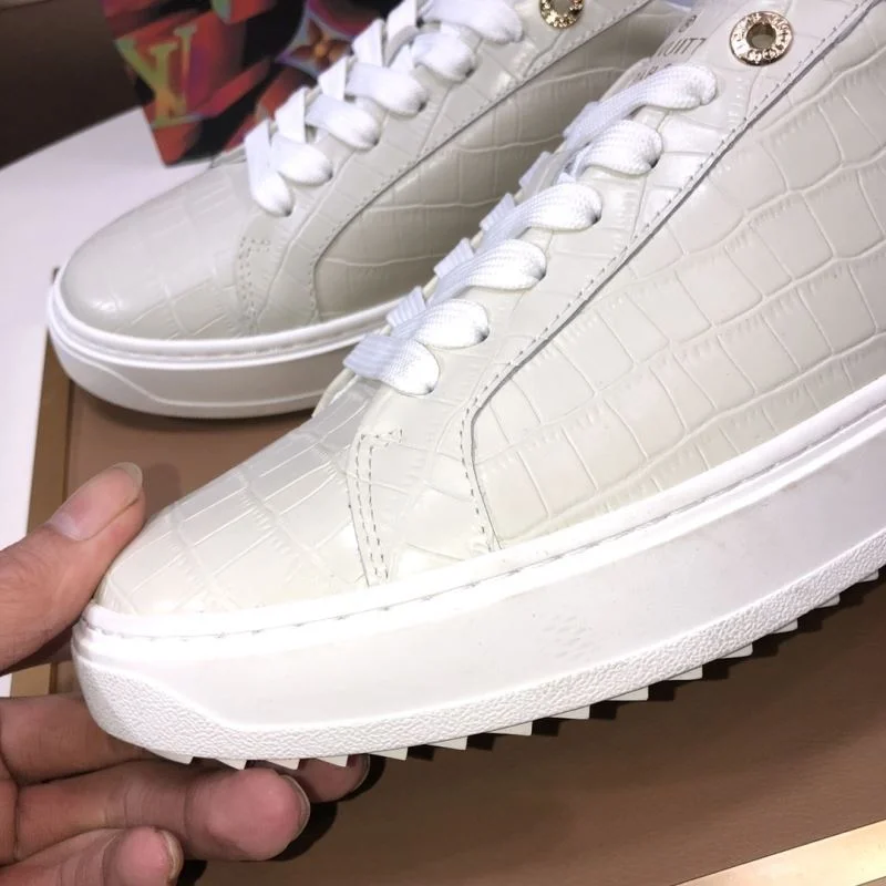 Efficient Louis Vuitton Low Shoes 30815