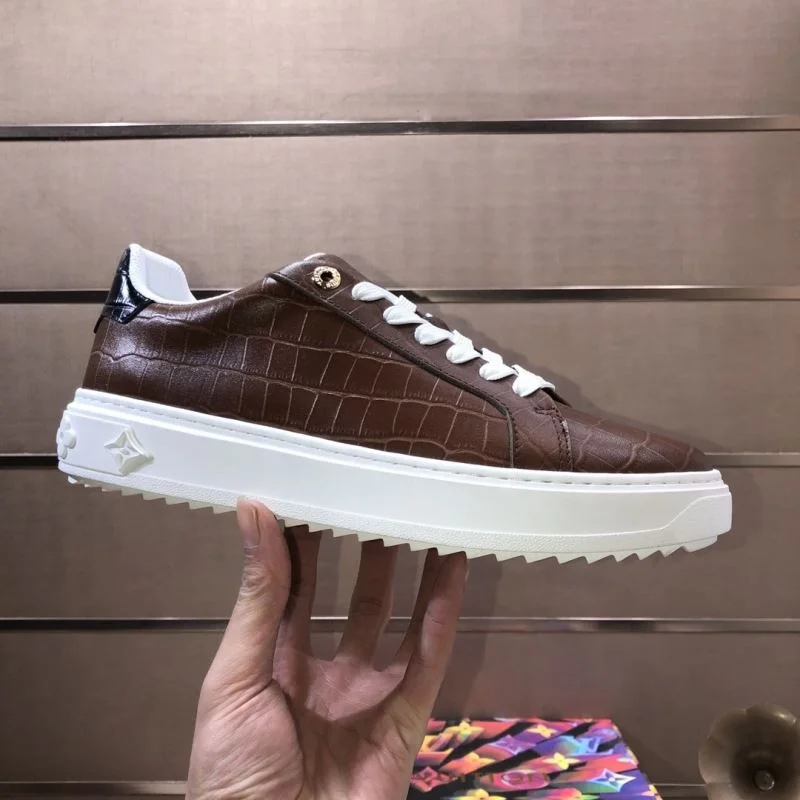 Modern Louis Vuitton Low Shoes 30782