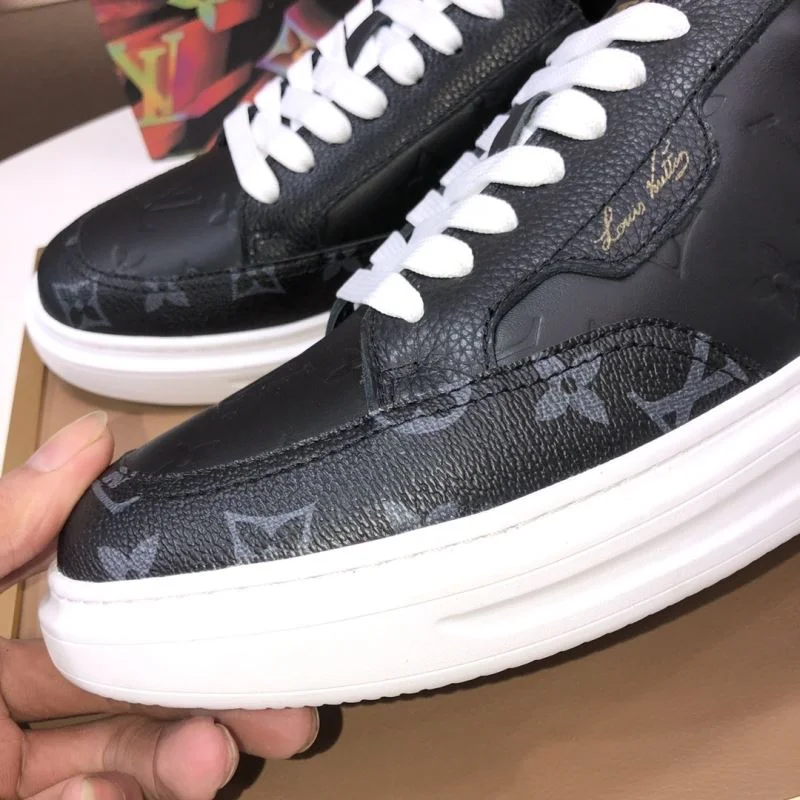 Louis Vuitton Low Shoes TravelReady 30800