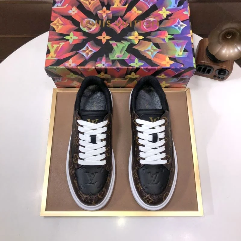 Resilient Louis Vuitton Low Shoes 30805