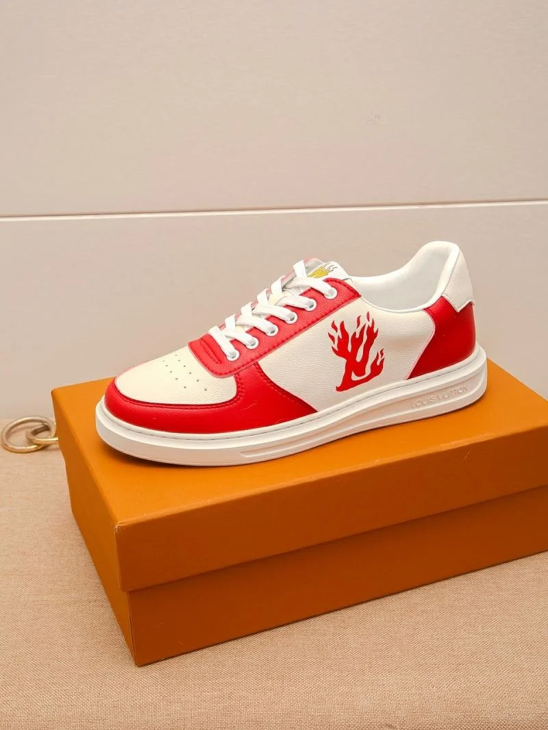 Sleek Louis Vuitton Low Shoes 30806