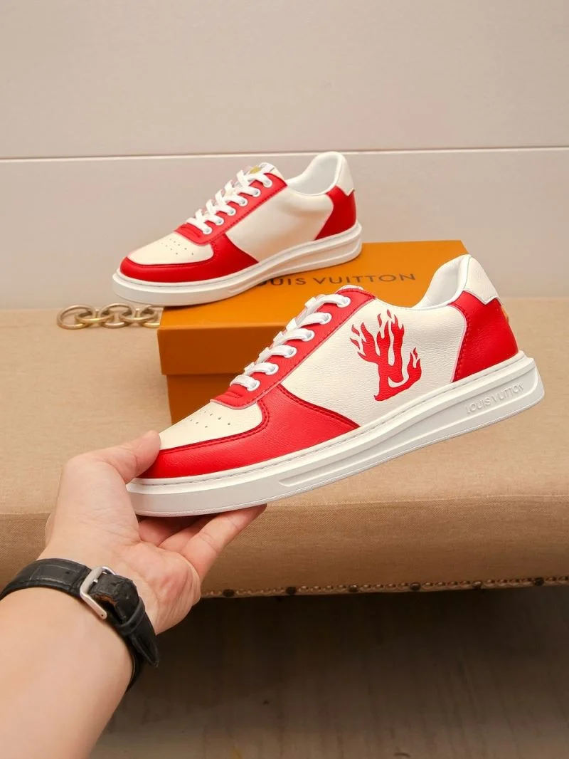 Sleek Louis Vuitton Low Shoes 30806