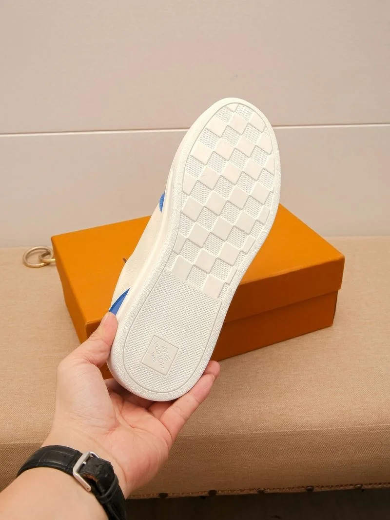 Louis Vuitton Low Shoes Flexible 30790