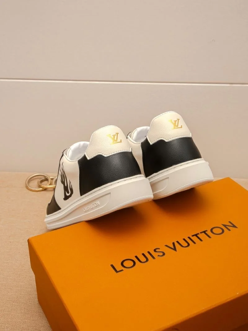 Unisex Louis Vuitton Low Shoes 30783