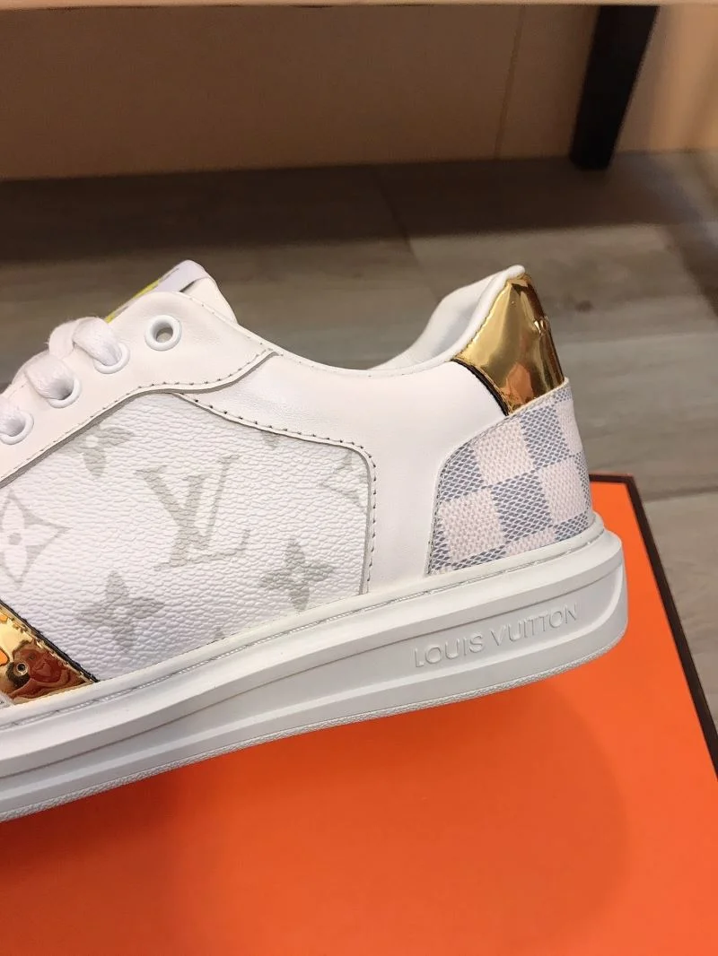 Sleek Louis Vuitton Low Shoes 30780