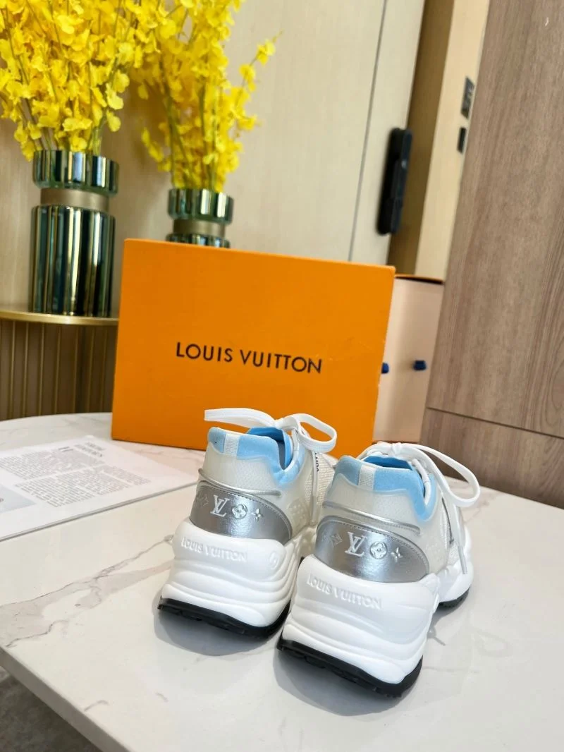 Unique Louis Vuitton Low Shoes 30774