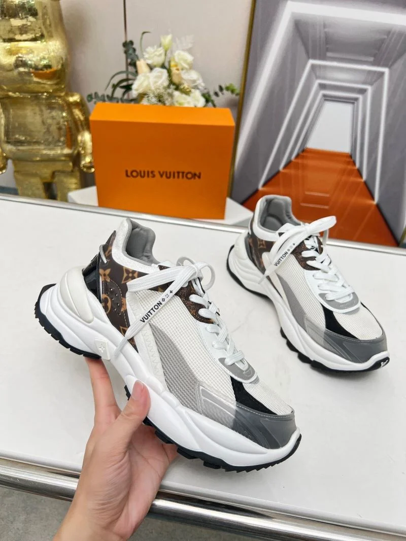 Louis Vuitton Low Shoes EasyCare 30750