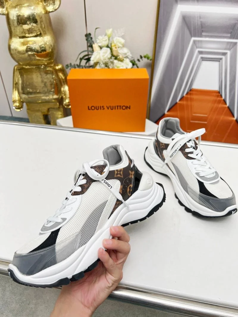 Louis Vuitton Low Shoes EasyCare 30750