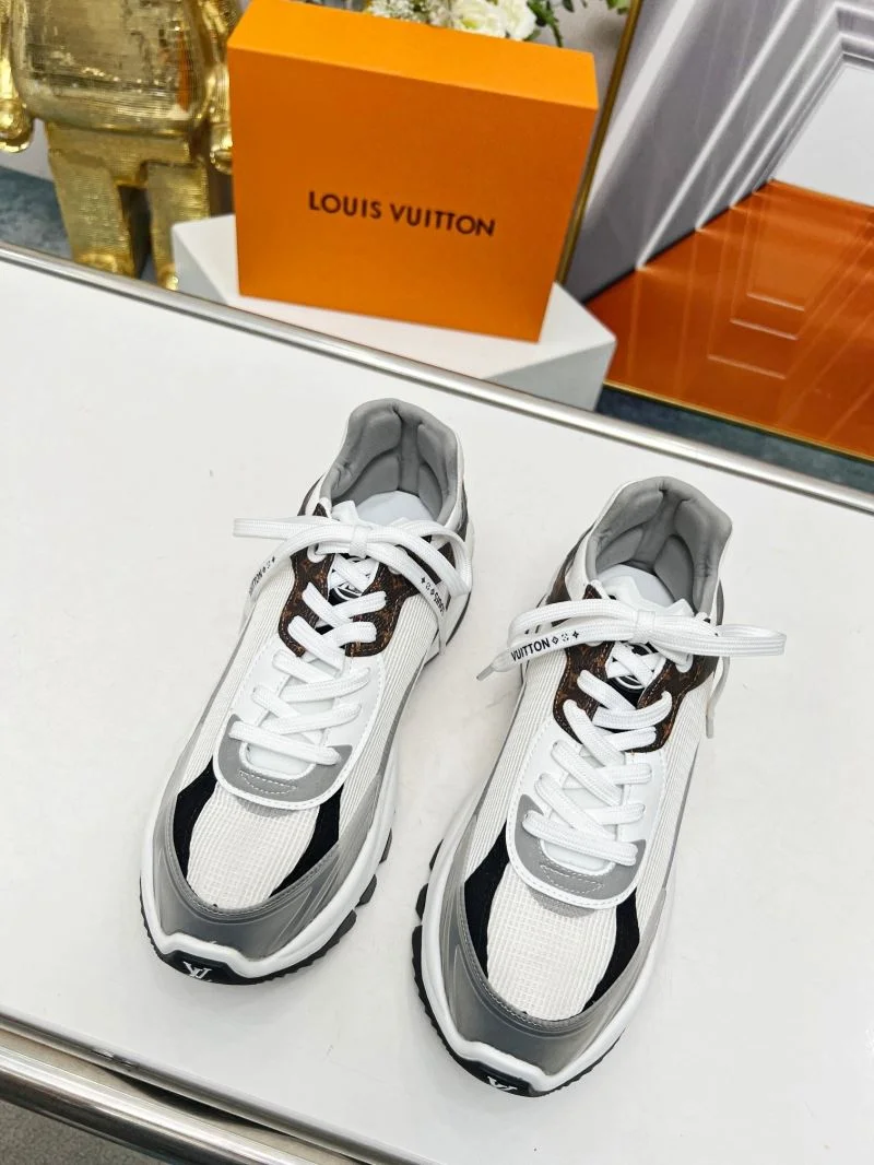 Louis Vuitton Low Shoes EasyCare 30750