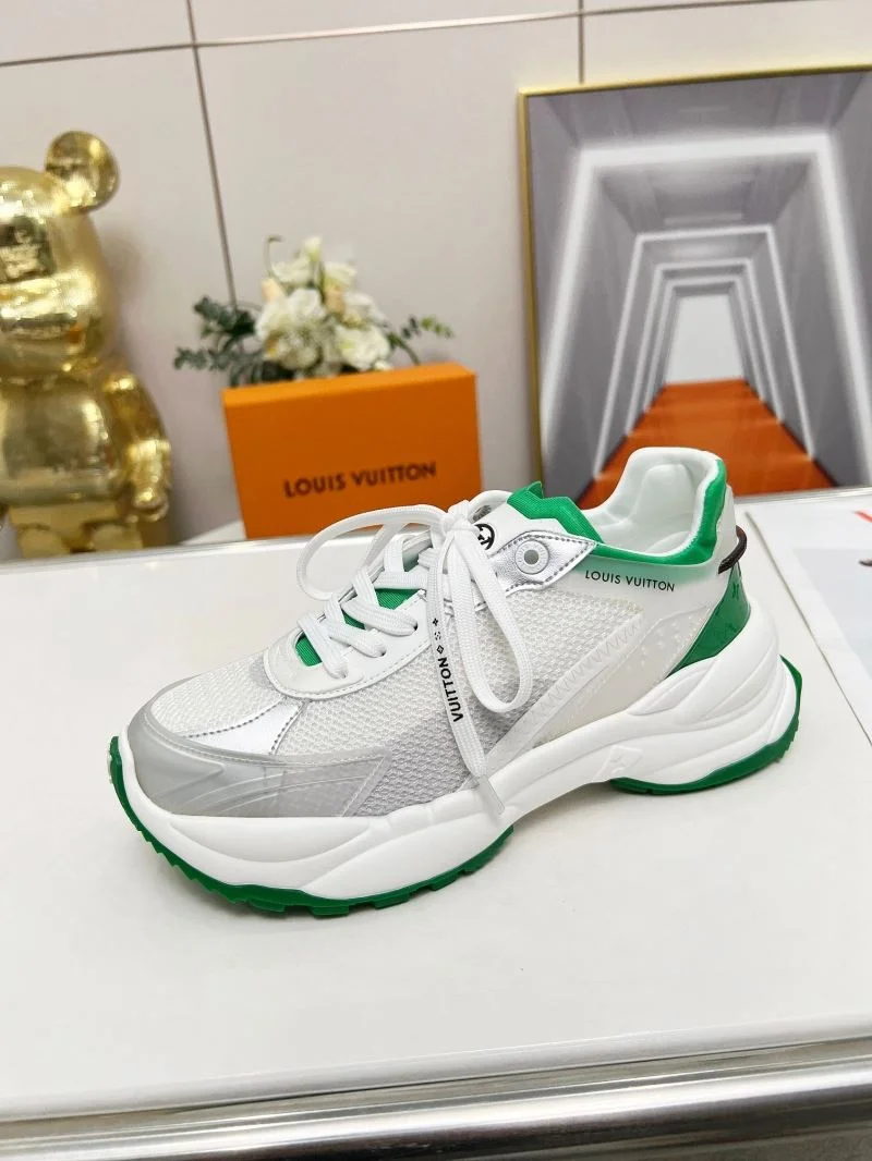 Louis Vuitton Low Shoes Classic 30763