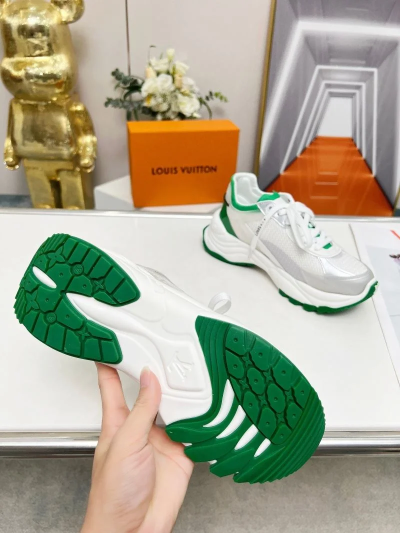 Louis Vuitton Low Shoes Classic 30763