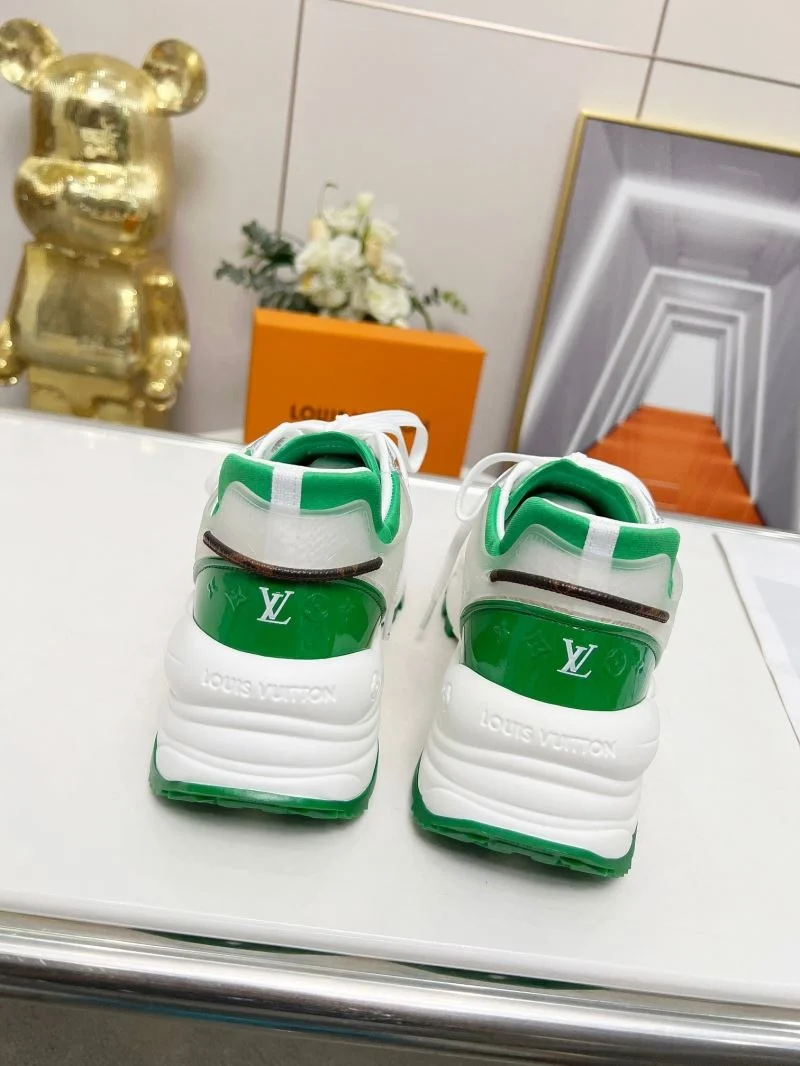 Louis Vuitton Low Shoes Classic 30763