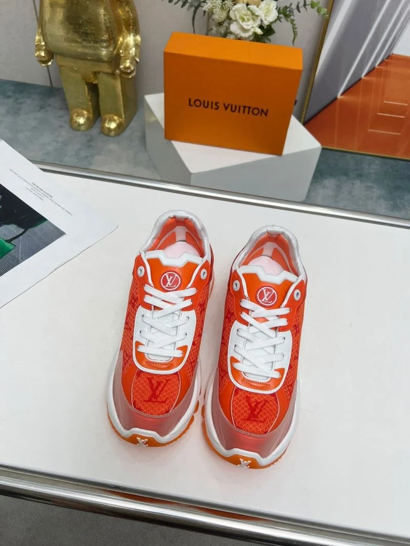 Louis Vuitton Low Shoes Classic 30761