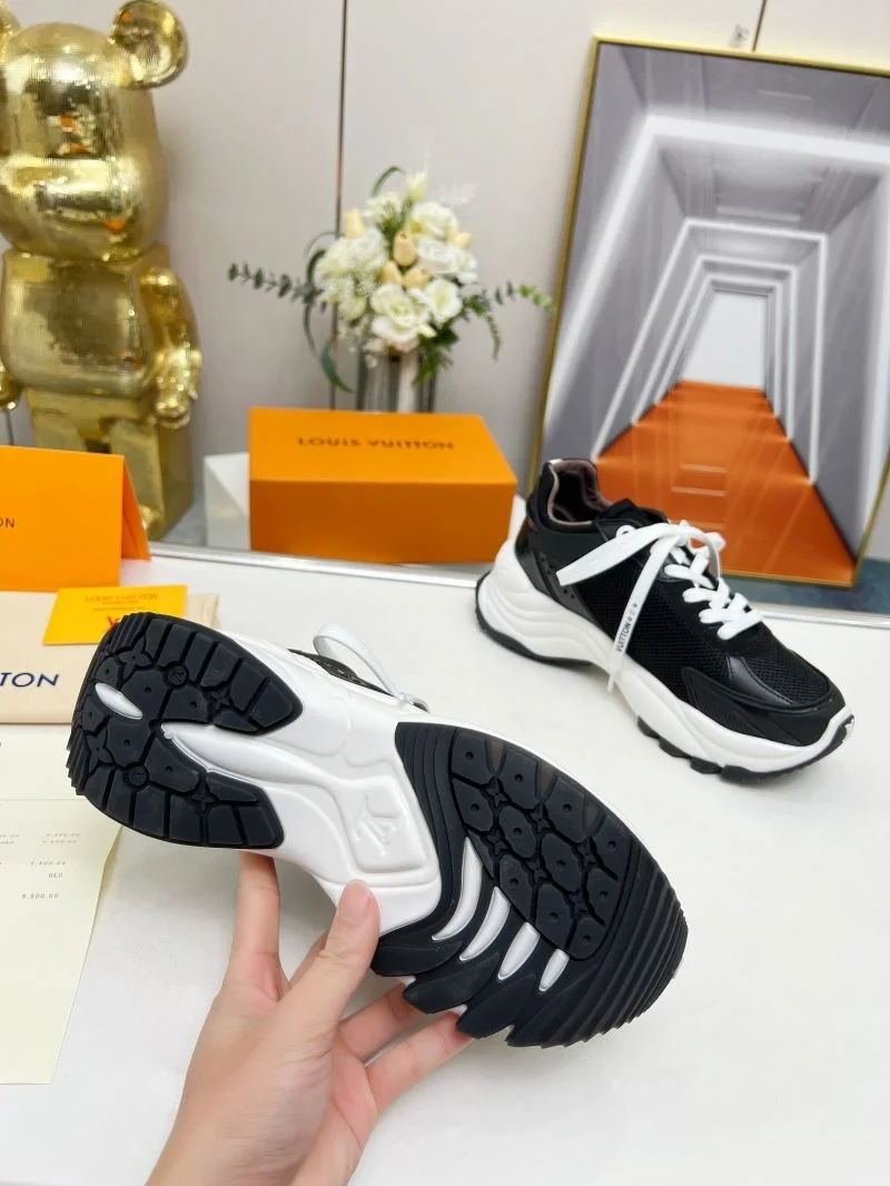 Comfortable Louis Vuitton Low Shoes 30758