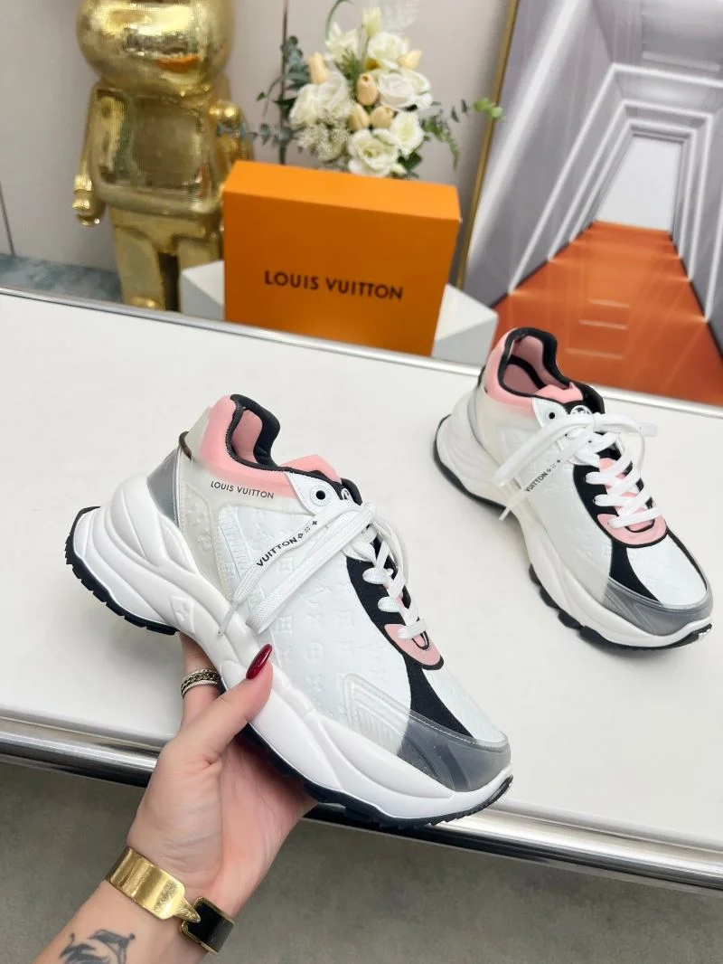 TechFriendly Louis Vuitton Low Shoes 30759