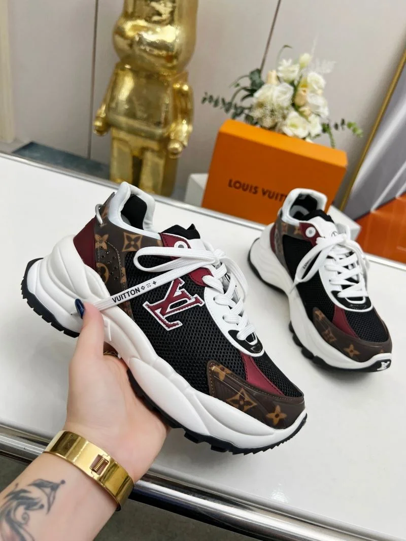 Louis Vuitton Low Shoes Seasonal 30743