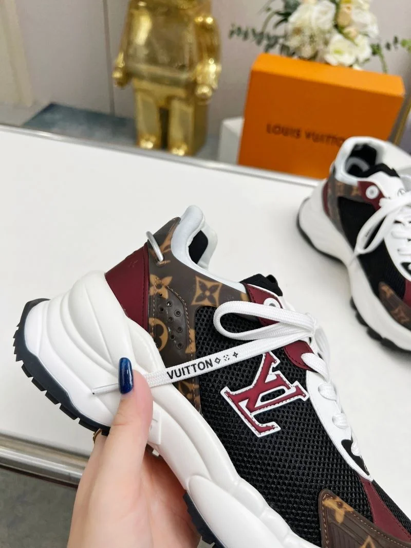 Louis Vuitton Low Shoes Seasonal 30743