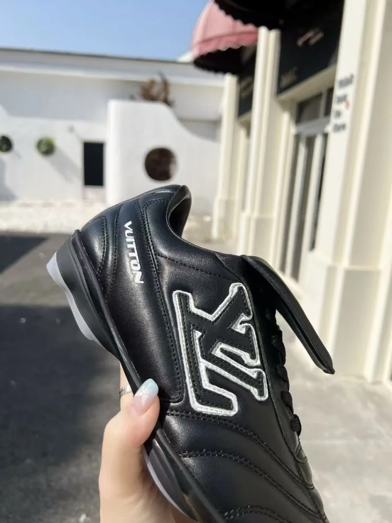 Louis Vuitton Low Shoes Lightweight 30760