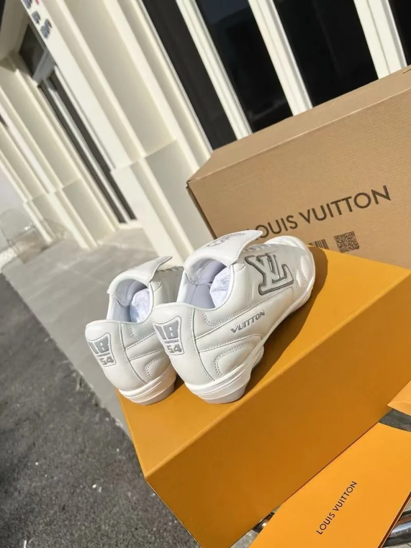Louis Vuitton Low Shoes EasyMatch 30773