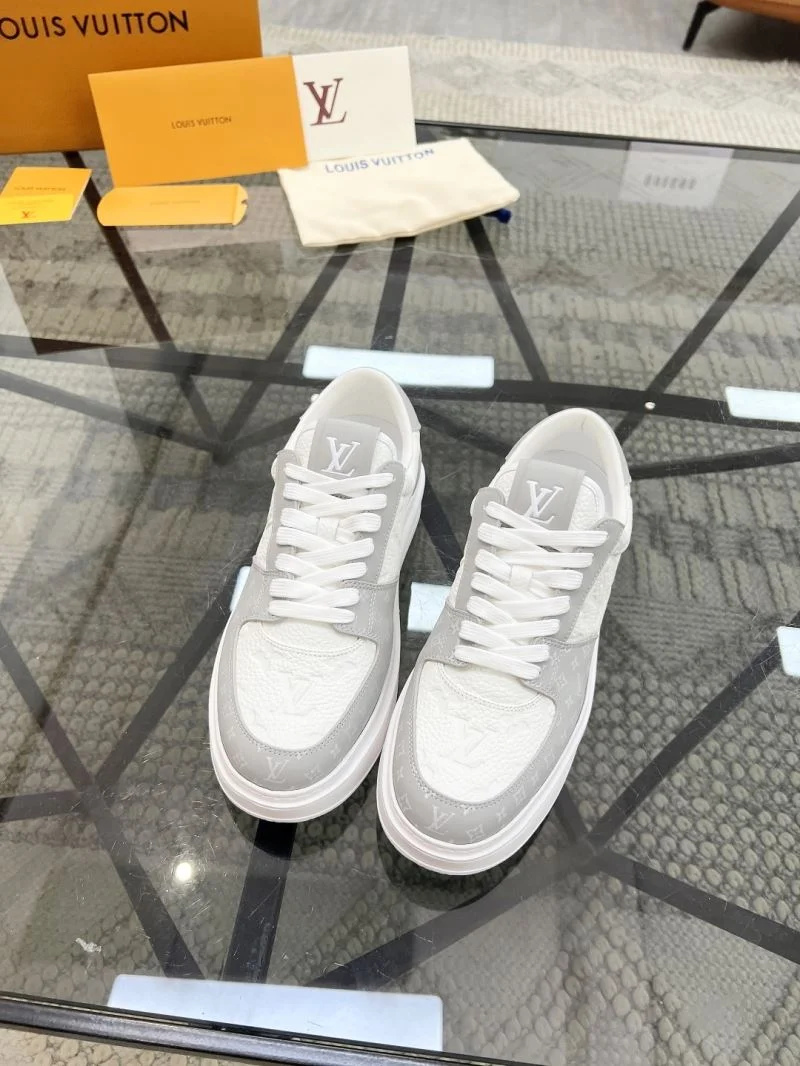 Chic Louis Vuitton Low Shoes 30767